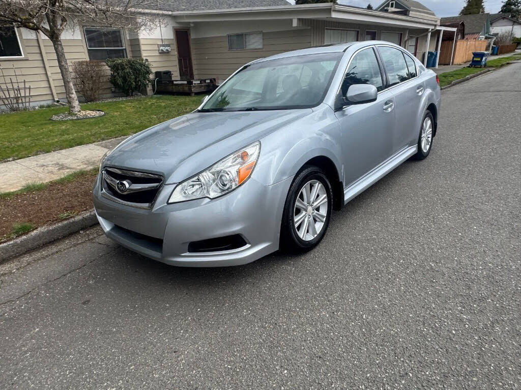 2012 SUBARU Legacy