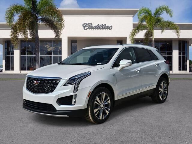 2025 CADILLAC XT5
