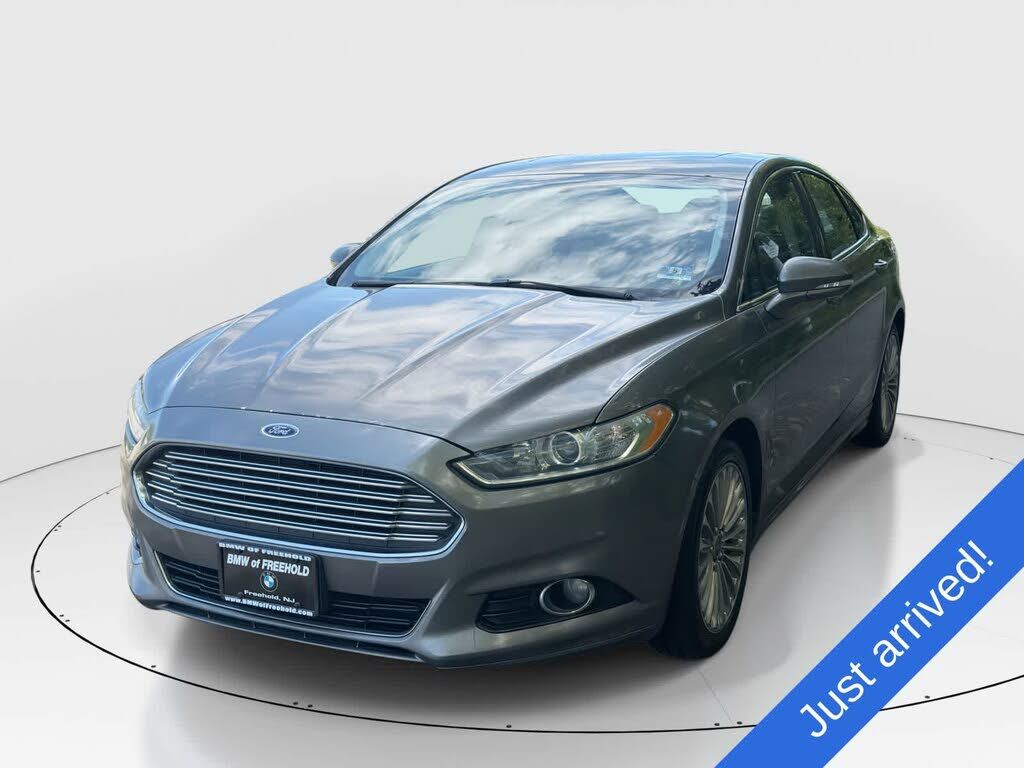2013 FORD Fusion