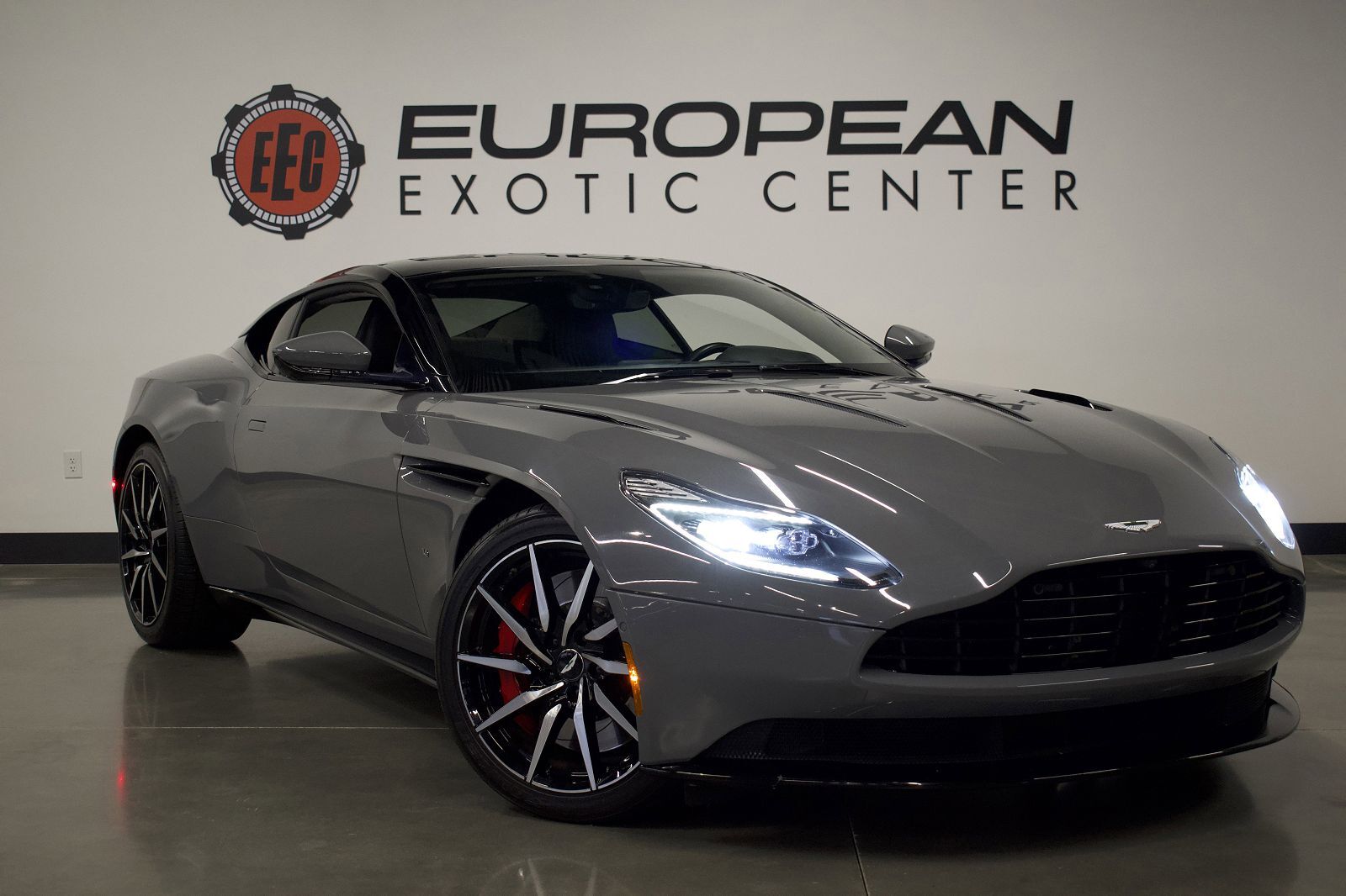 2018 ASTON MARTIN DB11