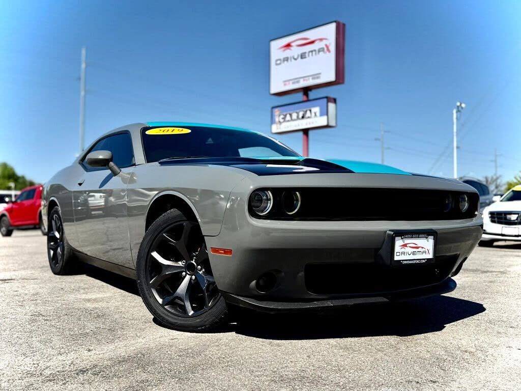 2019 DODGE Challenger