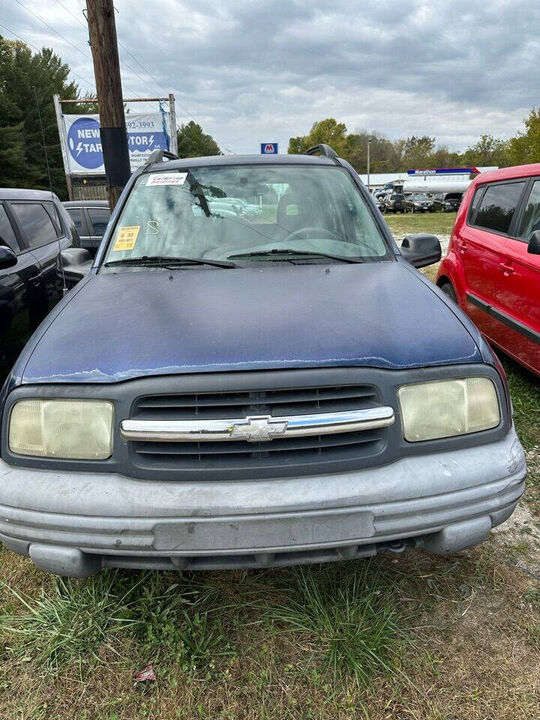 2002 CHEVROLET Tracker
