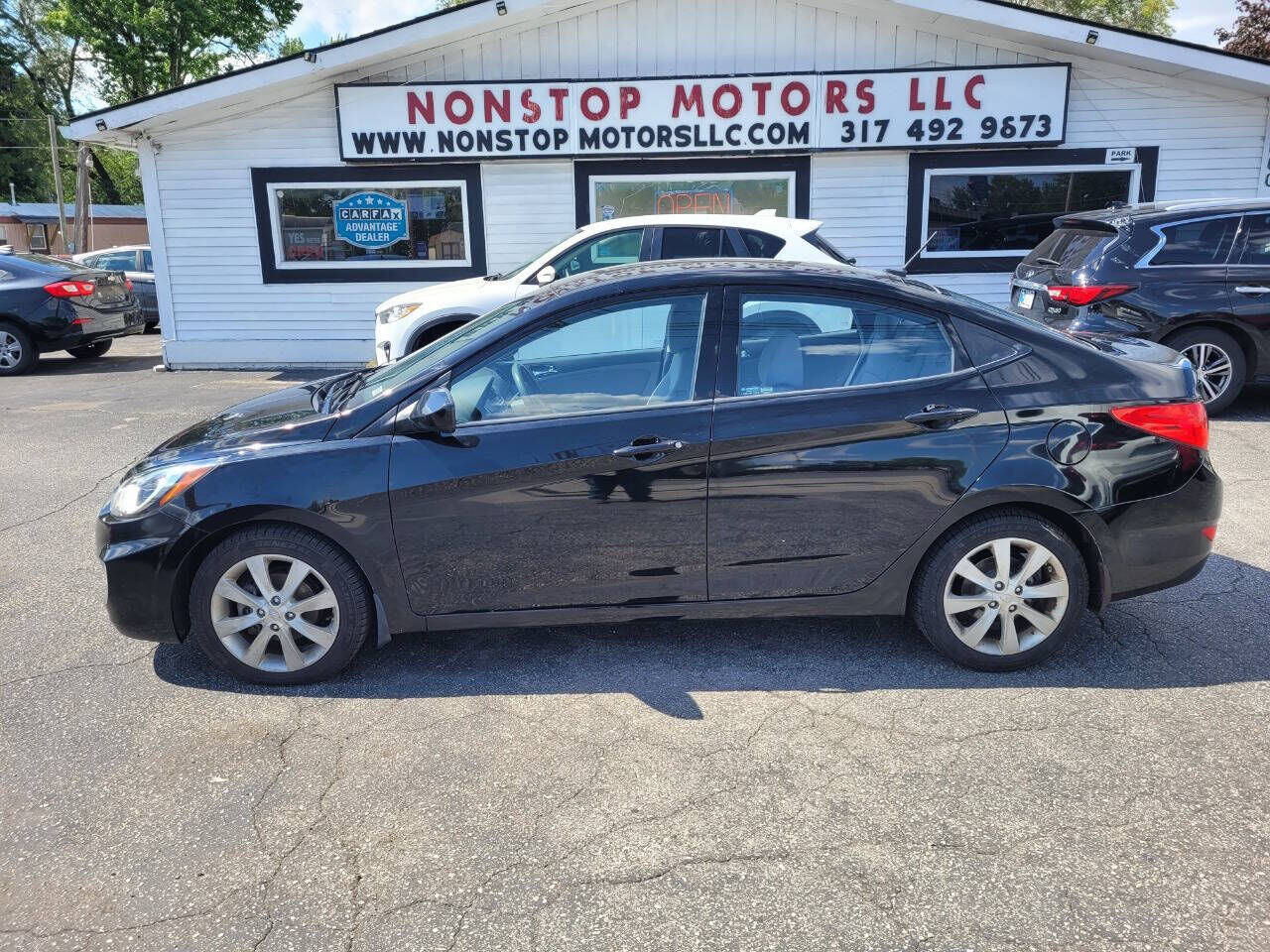 2013 HYUNDAI Accent