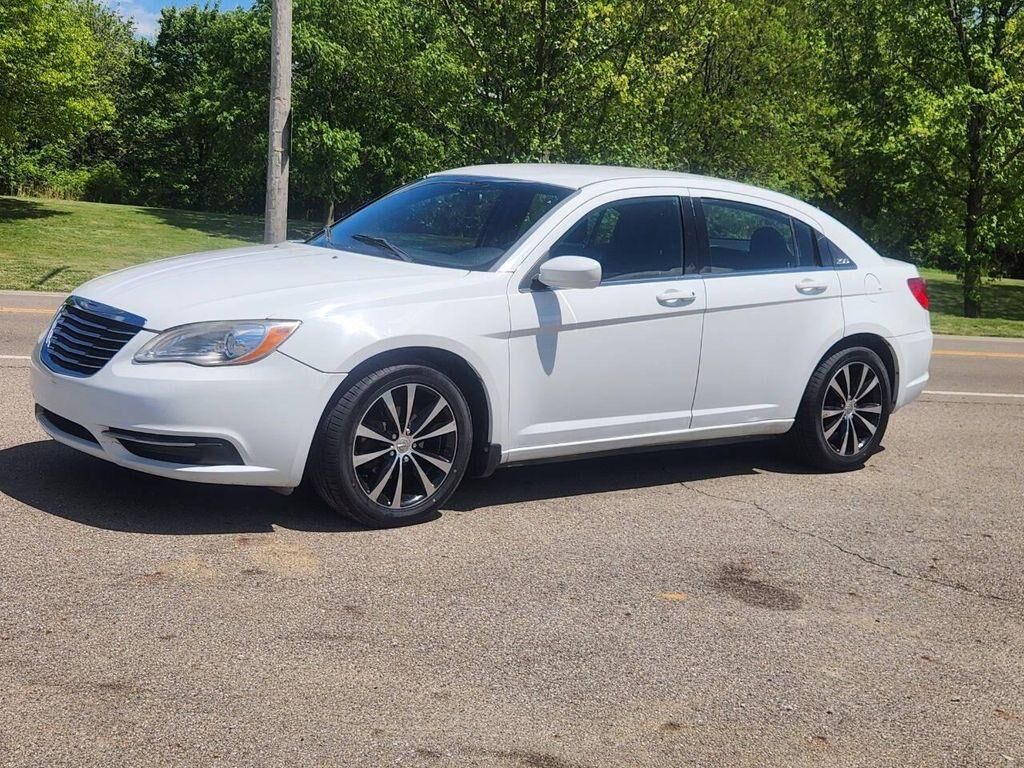 2012 Chrysler 200