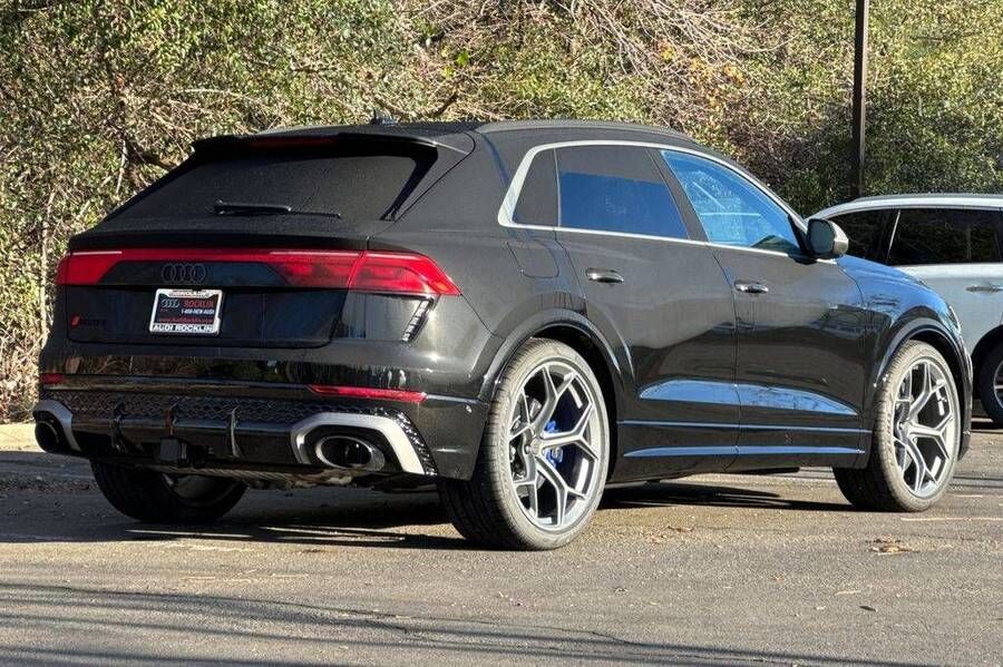 2026 Audi RS Q8