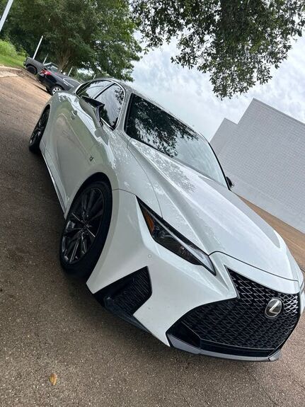 2024 Lexus IS