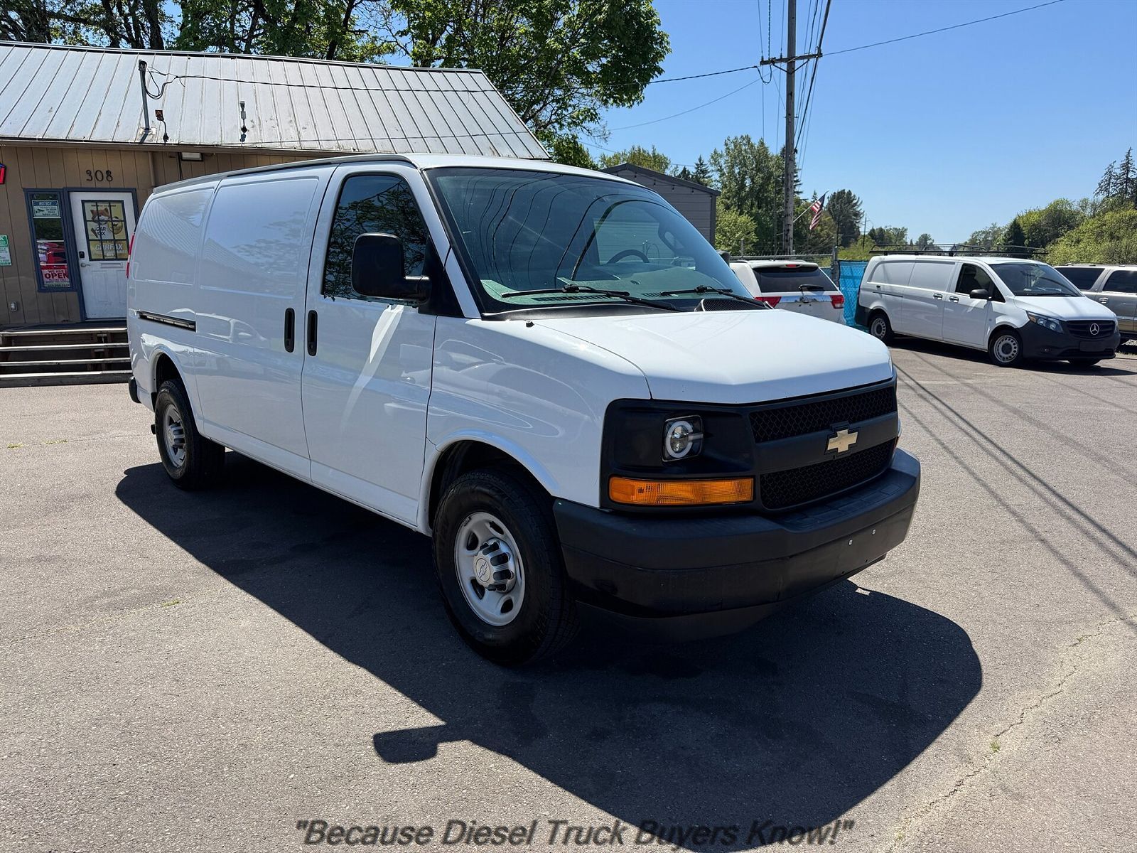 2017 CHEVROLET Express