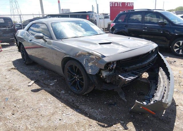 2017 DODGE Challenger