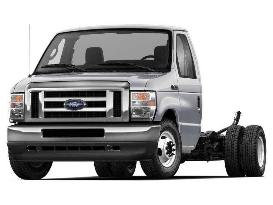 2026 FORD E-450