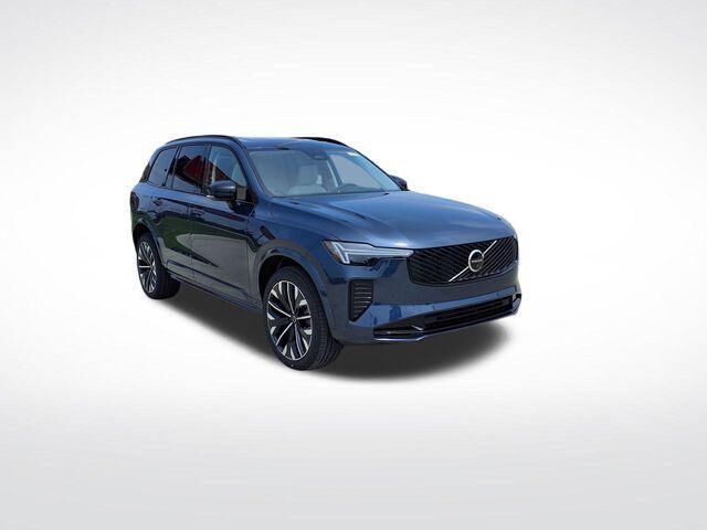 2026 VOLVO XC90