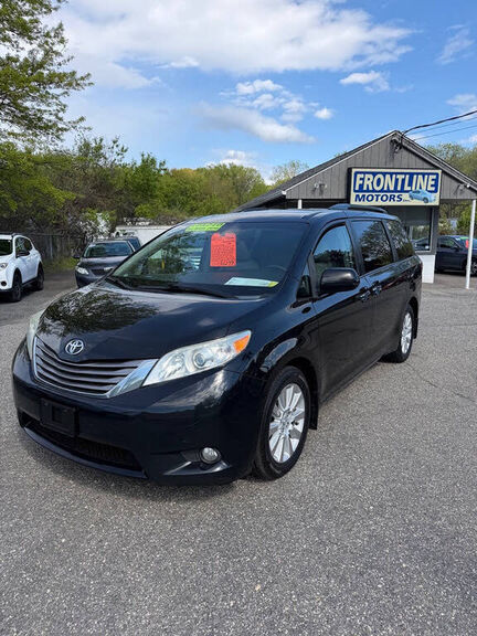 2015 TOYOTA Sienna