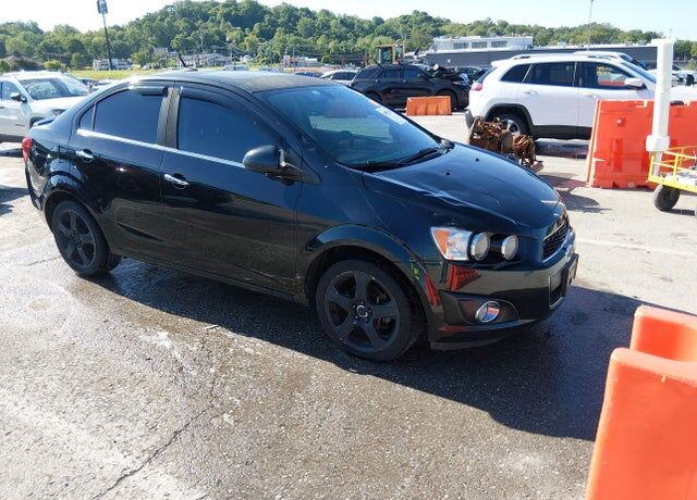 2014 CHEVROLET Sonic