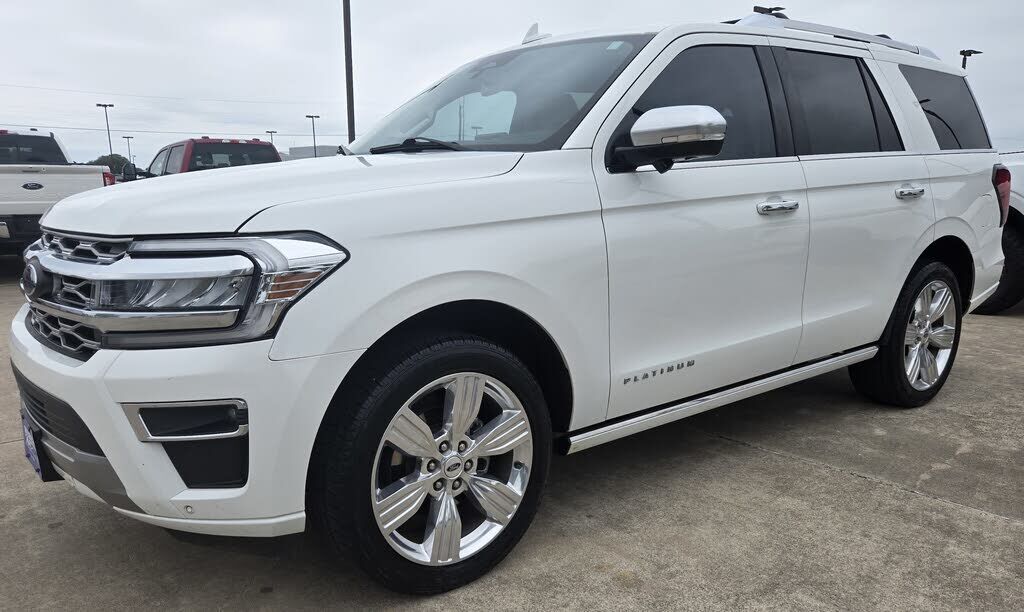 2023 FORD Expedition