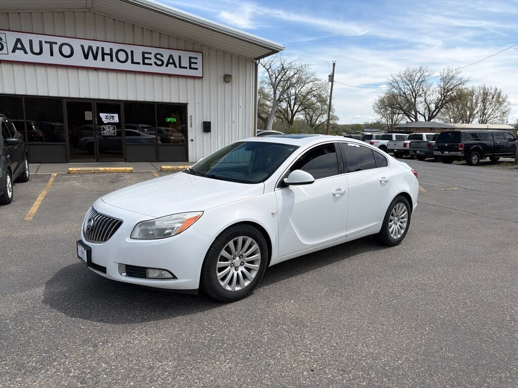 2011 BUICK Regal