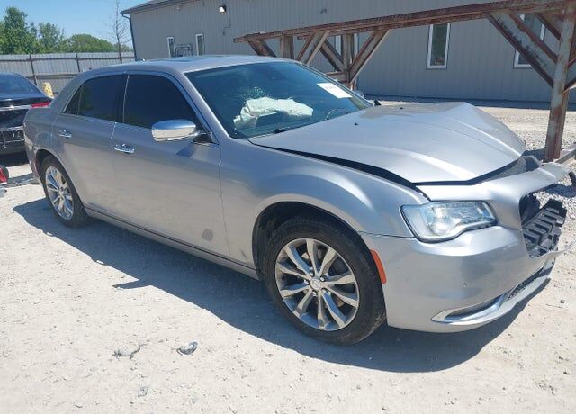 2018 CHRYSLER 300