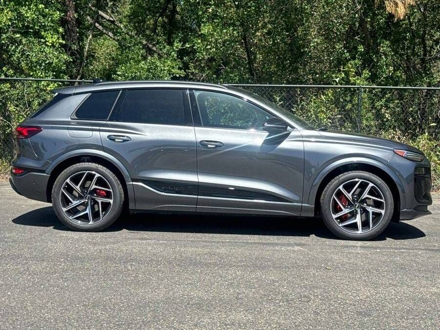 2027 Audi SQ6