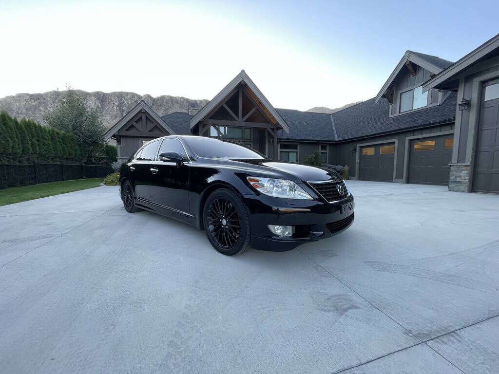 2010 LEXUS LS