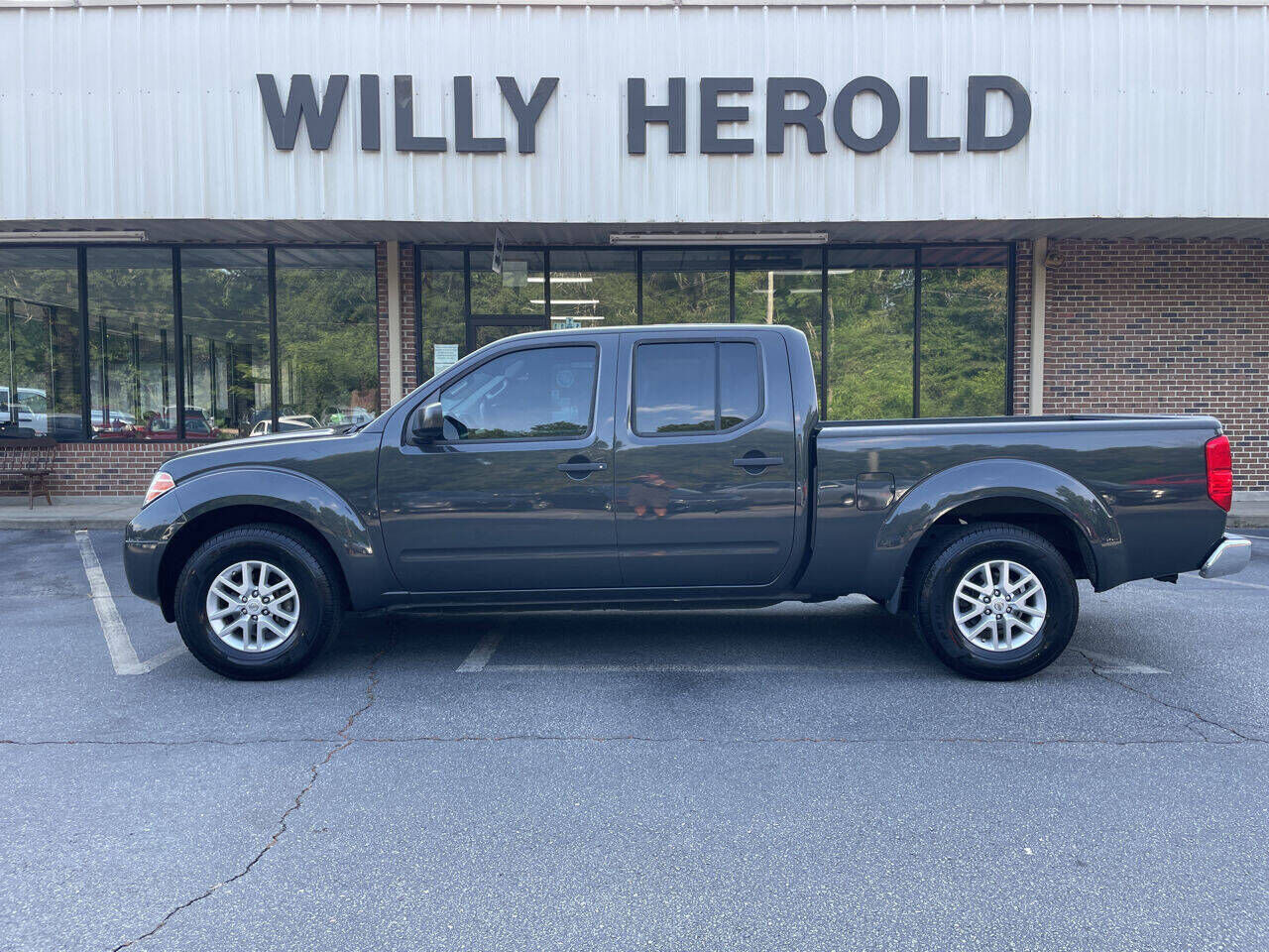 2014 NISSAN Frontier