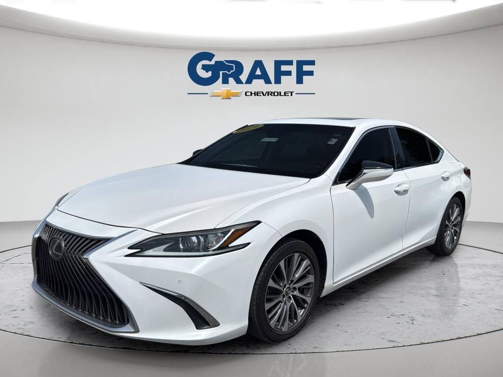 2019 Lexus ES
