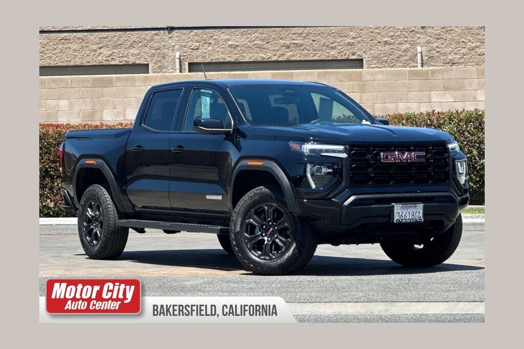 2025 GMC Canyon