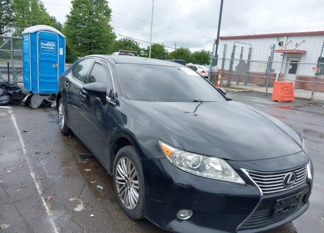 2014 LEXUS ES