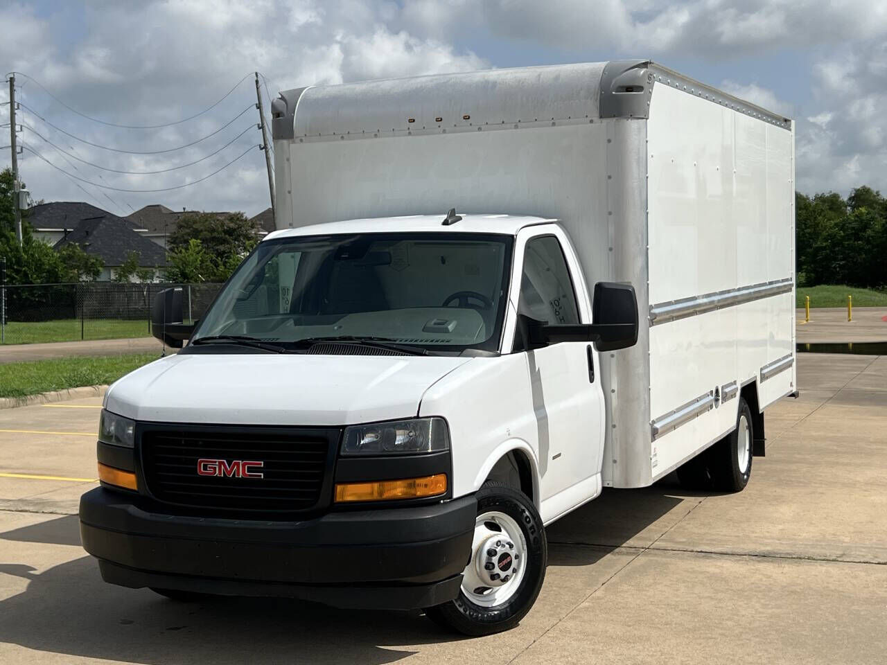 2021 GMC Savana
