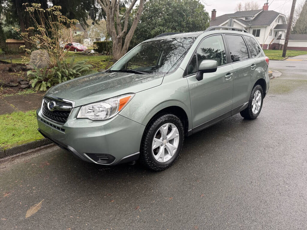 2014 SUBARU Forester