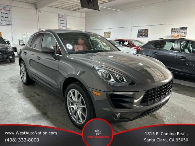 2015 PORSCHE Macan