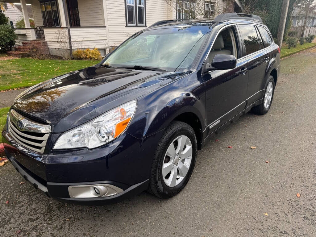 2012 SUBARU Outback