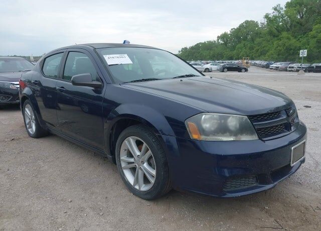 2014 DODGE Avenger