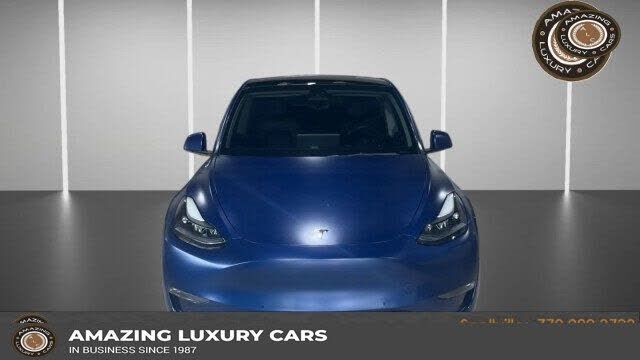 2022 TESLA Model Y