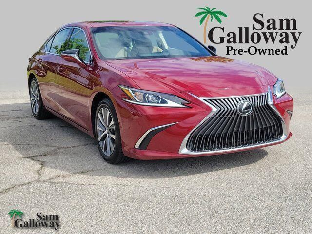 2021 LEXUS ES