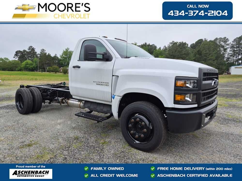 2023 GMC Silverado Medium Duty