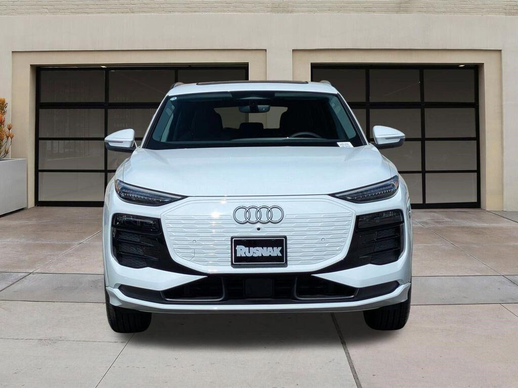 2025 Audi Q6