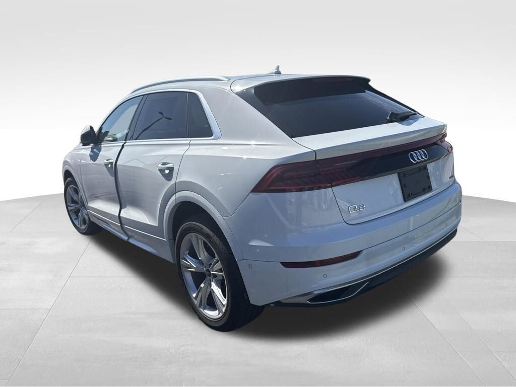 2023 Audi Q8