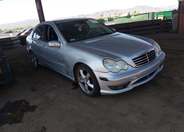2006 MERCEDES-BENZ C-Class
