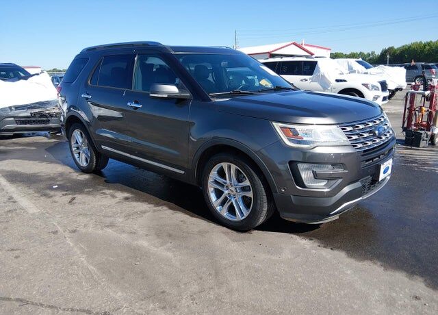 2017 FORD Explorer