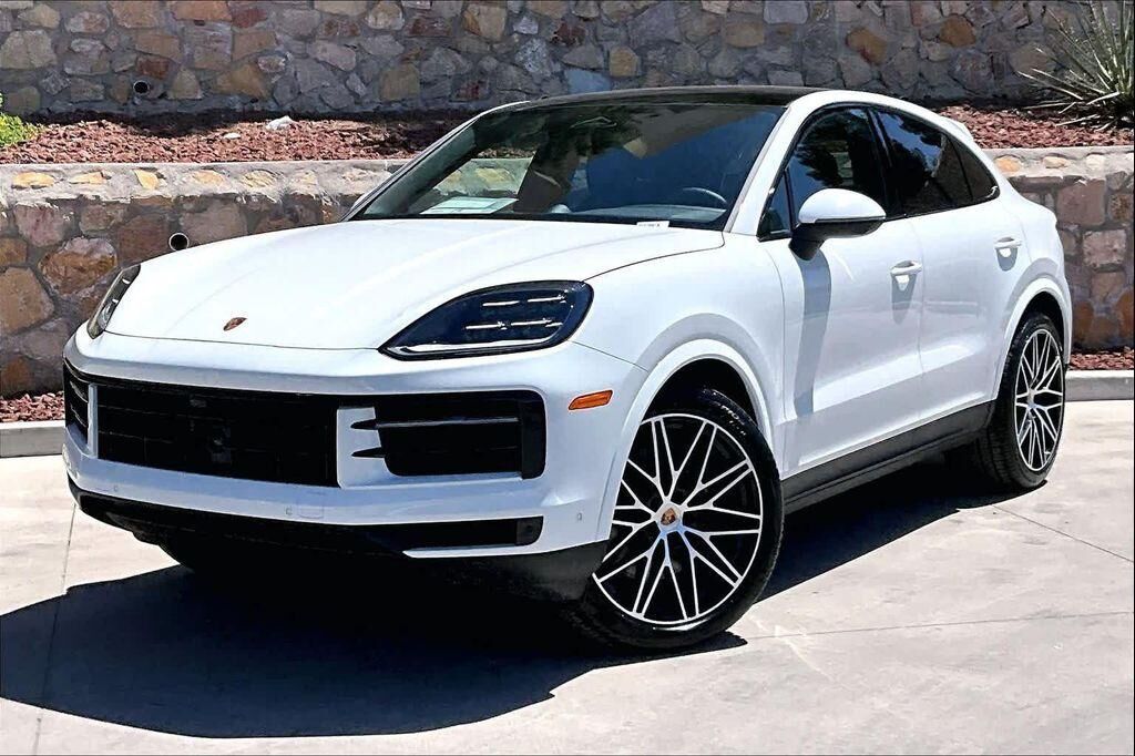 2026 PORSCHE Cayenne