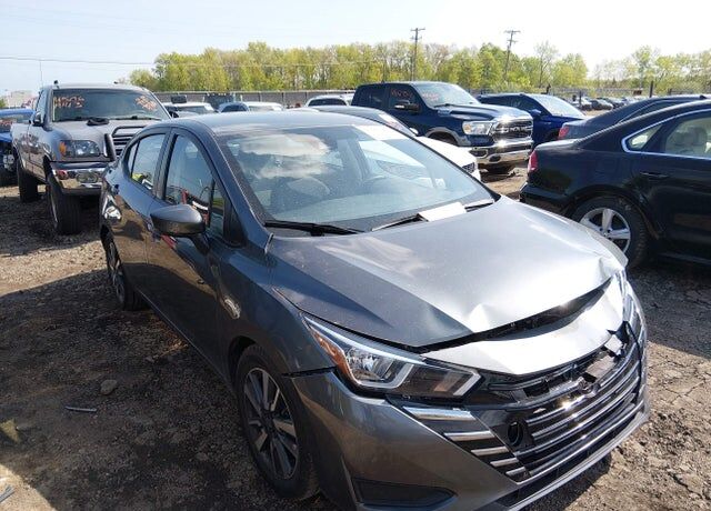 2023 NISSAN Versa