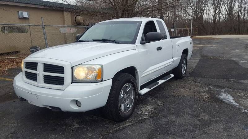 2005 DODGE Dakota