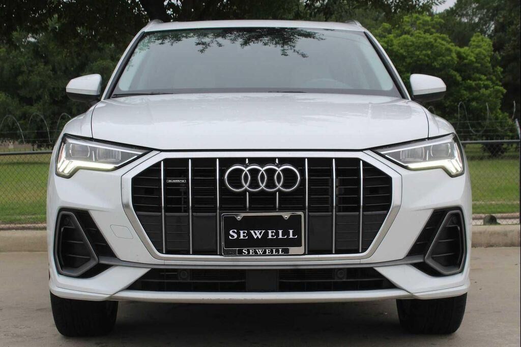 2023 Audi Q3