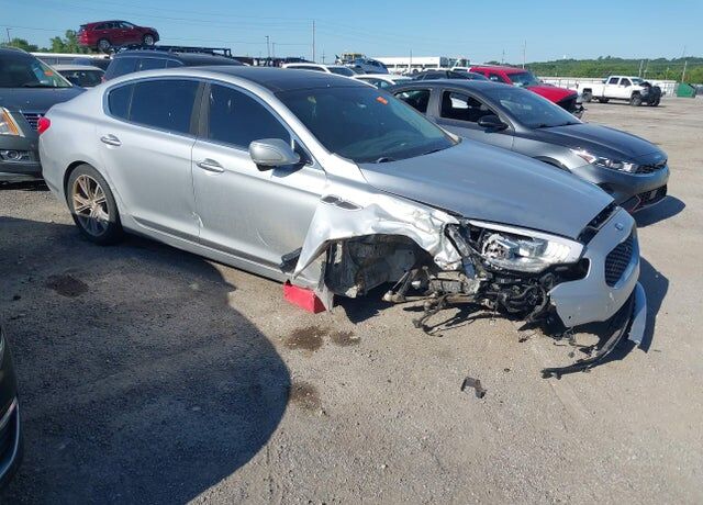 2015 KIA K900