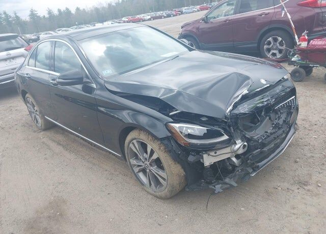 2016 MERCEDES-BENZ C-Class