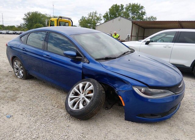2016 CHRYSLER 200