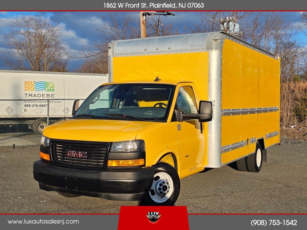 2021 GMC Savana