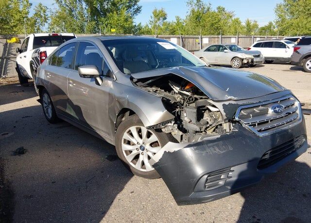 2015 SUBARU Legacy