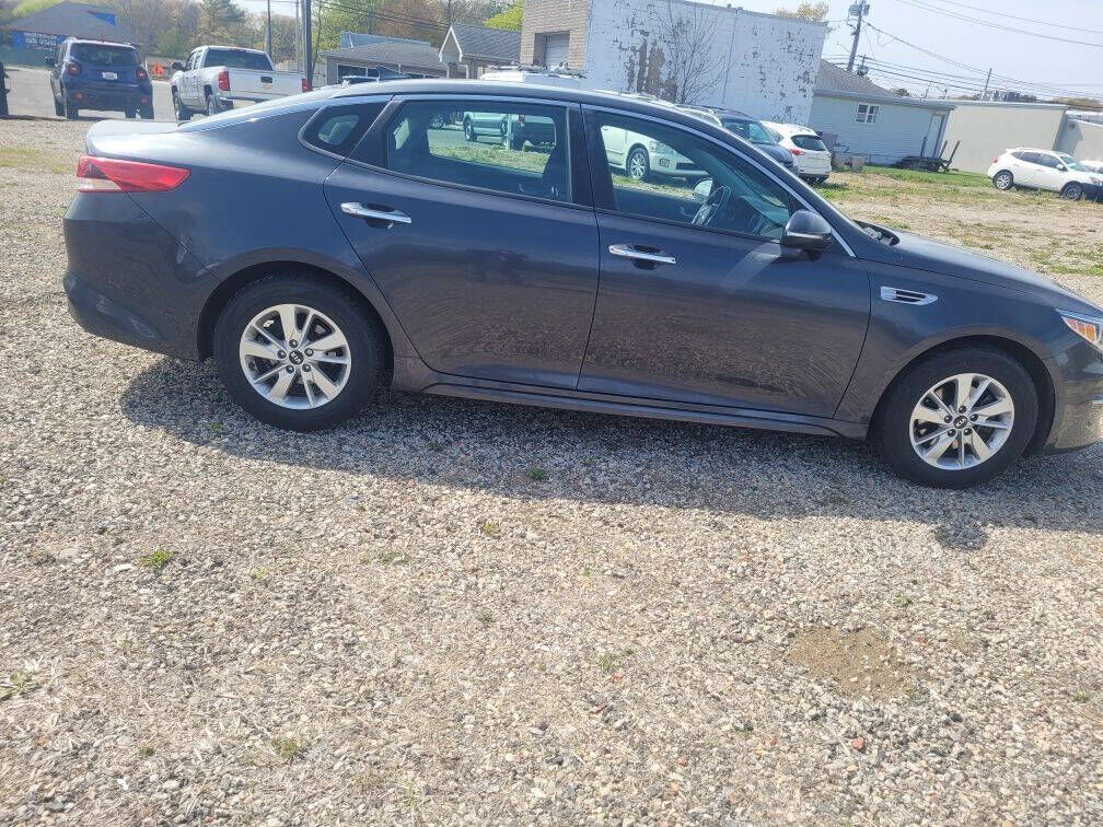 2017 KIA Optima