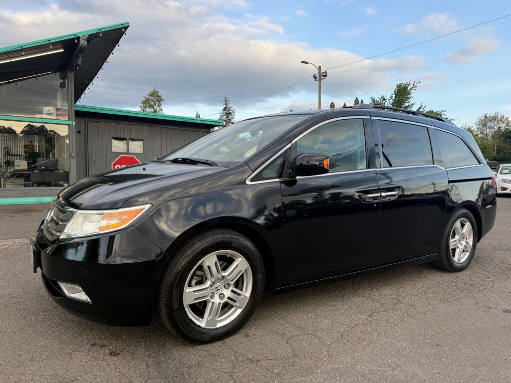 2011 HONDA Odyssey