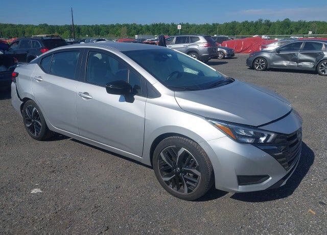 2024 NISSAN Versa