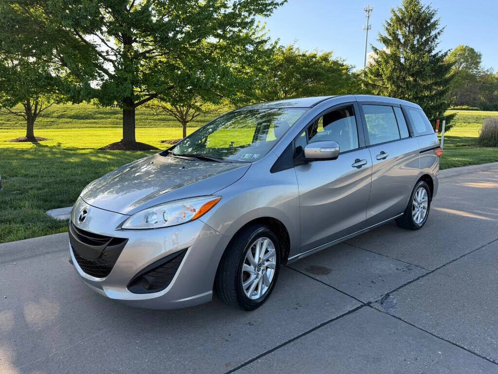 2013 MAZDA Mazda5